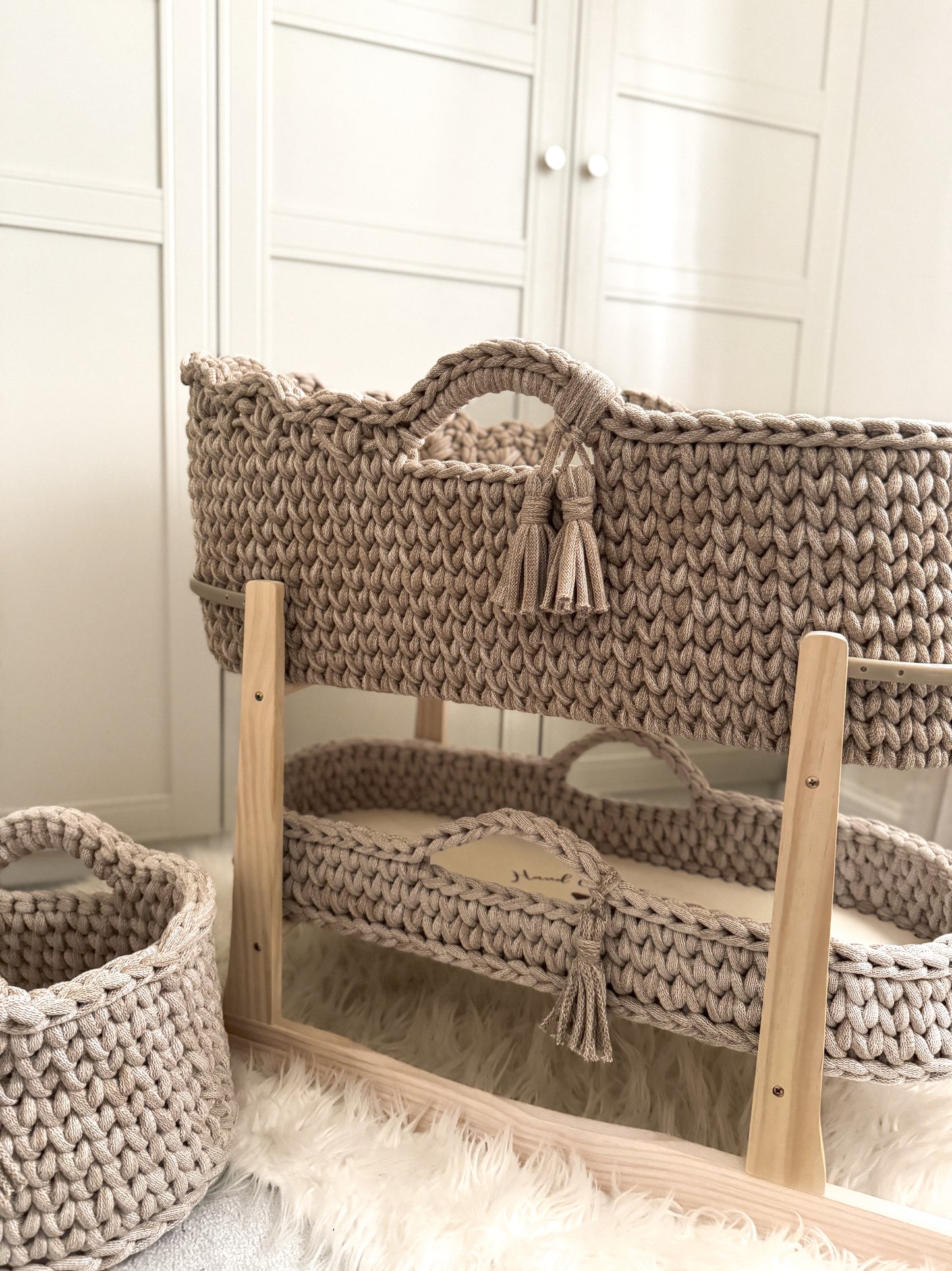 Scalloped Crochet Moses Basket
