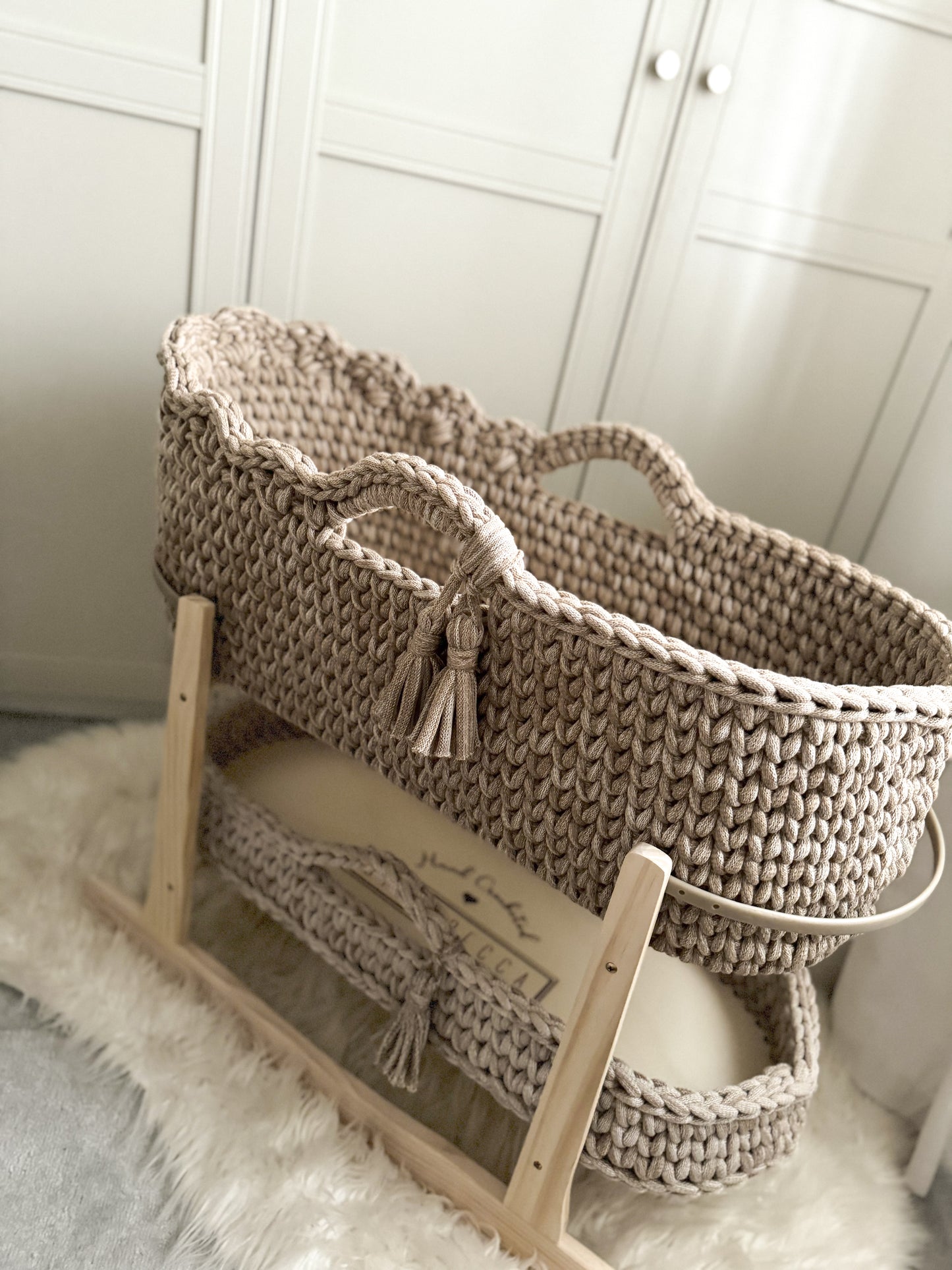 Scalloped Crochet Moses Basket
