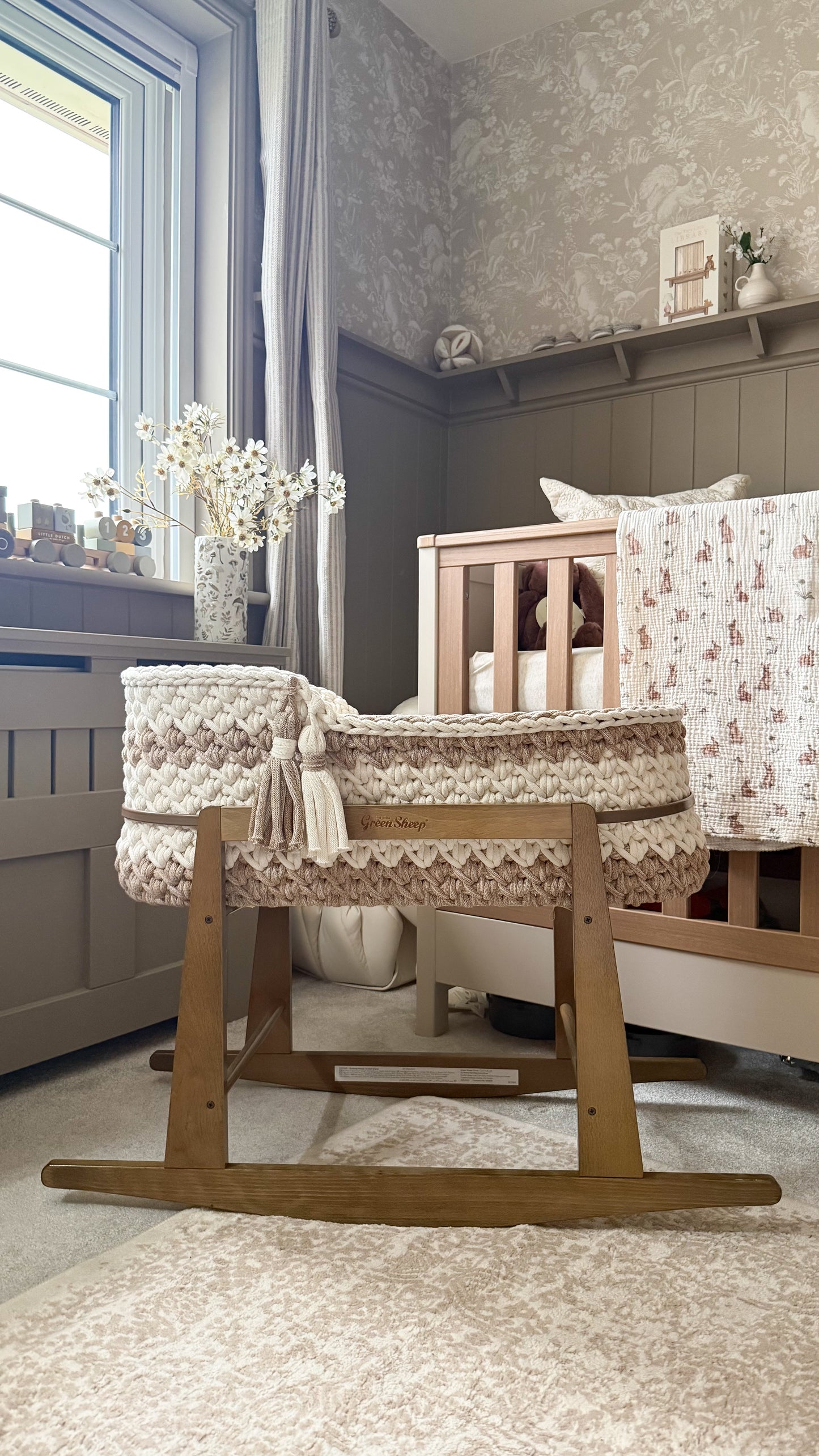 High Back Crochet Moses Basket